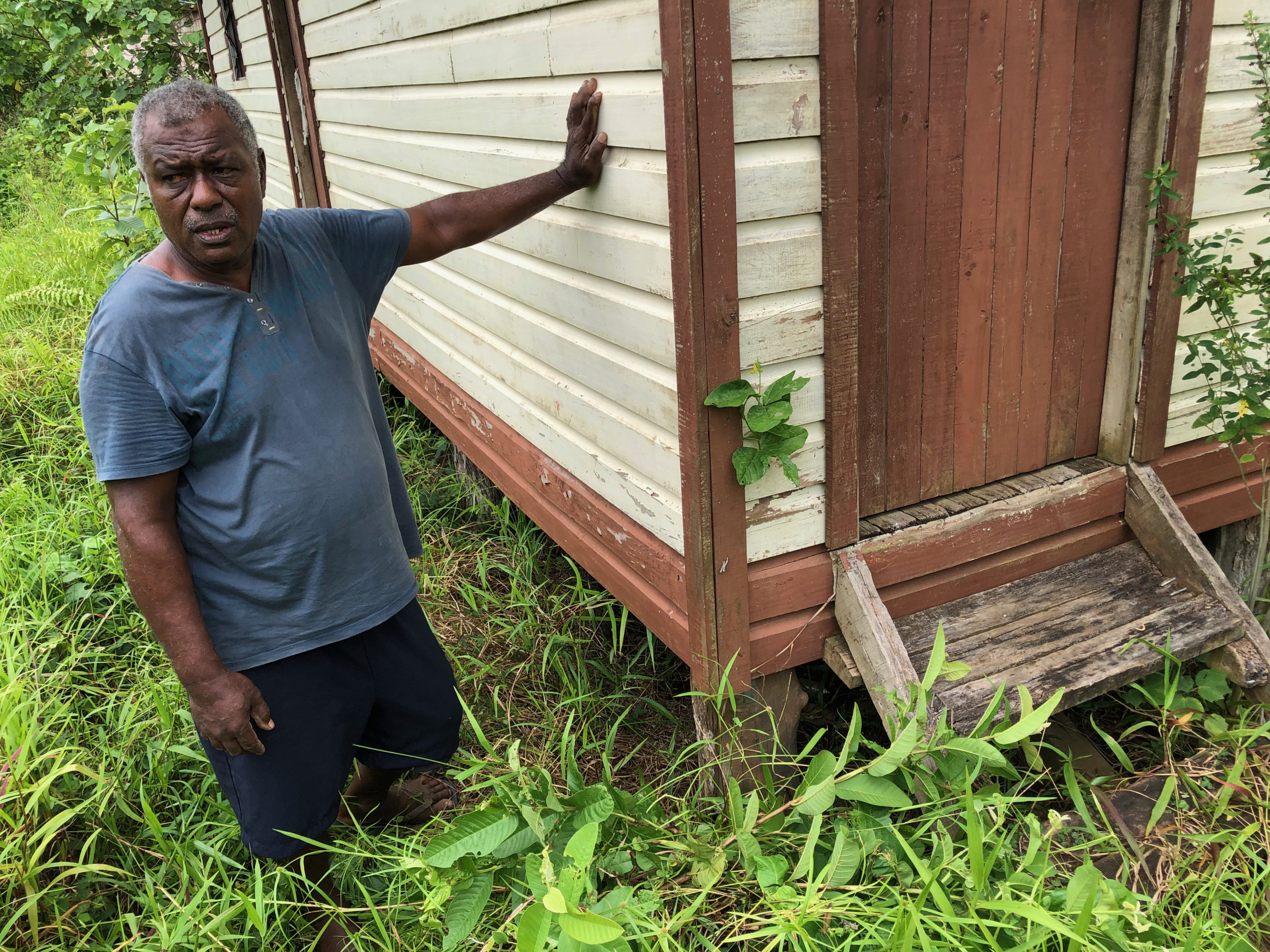 Climate change in Fiji: One man, three homes - Flint